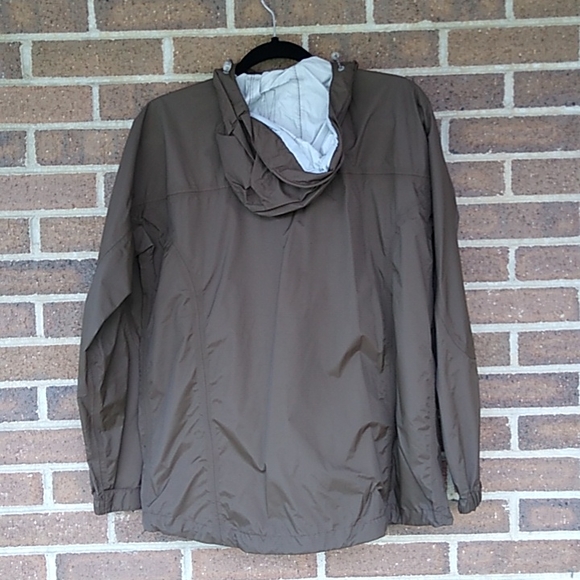 L.L. Bean Raincoat - Picture 5 of 8